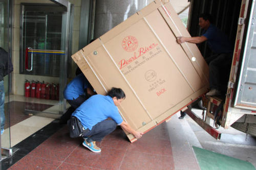 卫辉钢琴贵重工艺品无忧运